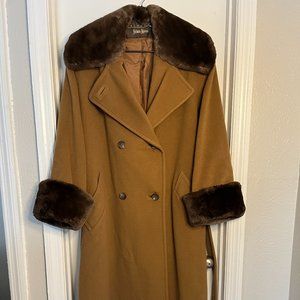 Neiman Marcus Long Coat 100% Cashmere
